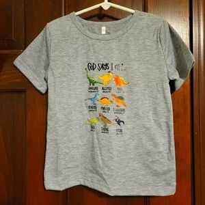 Dinosaur Kids T-shirt size 5-6